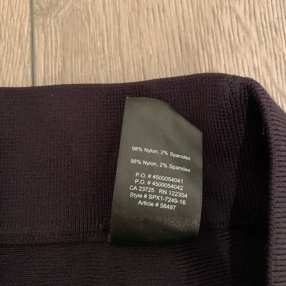 Aritzia Babaton Black skirt - Picture 3 of 6